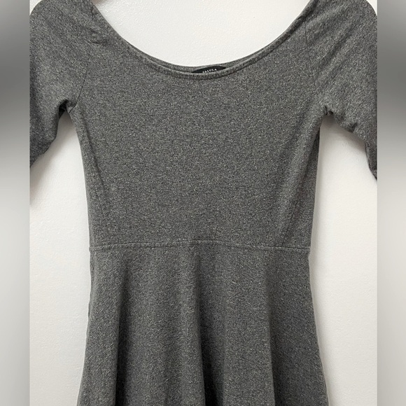 Aritzia Talula Lexington Dress - Picture 5 of 5